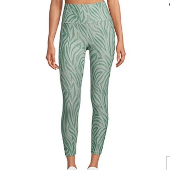 Xersion Light Green Zebra Train Women's High Rise Quick Dry 7/8 Ankle Leggings - Picture 1 of 9